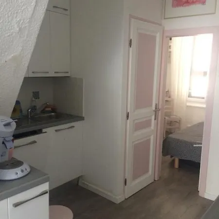 Plein Centre Apartment *